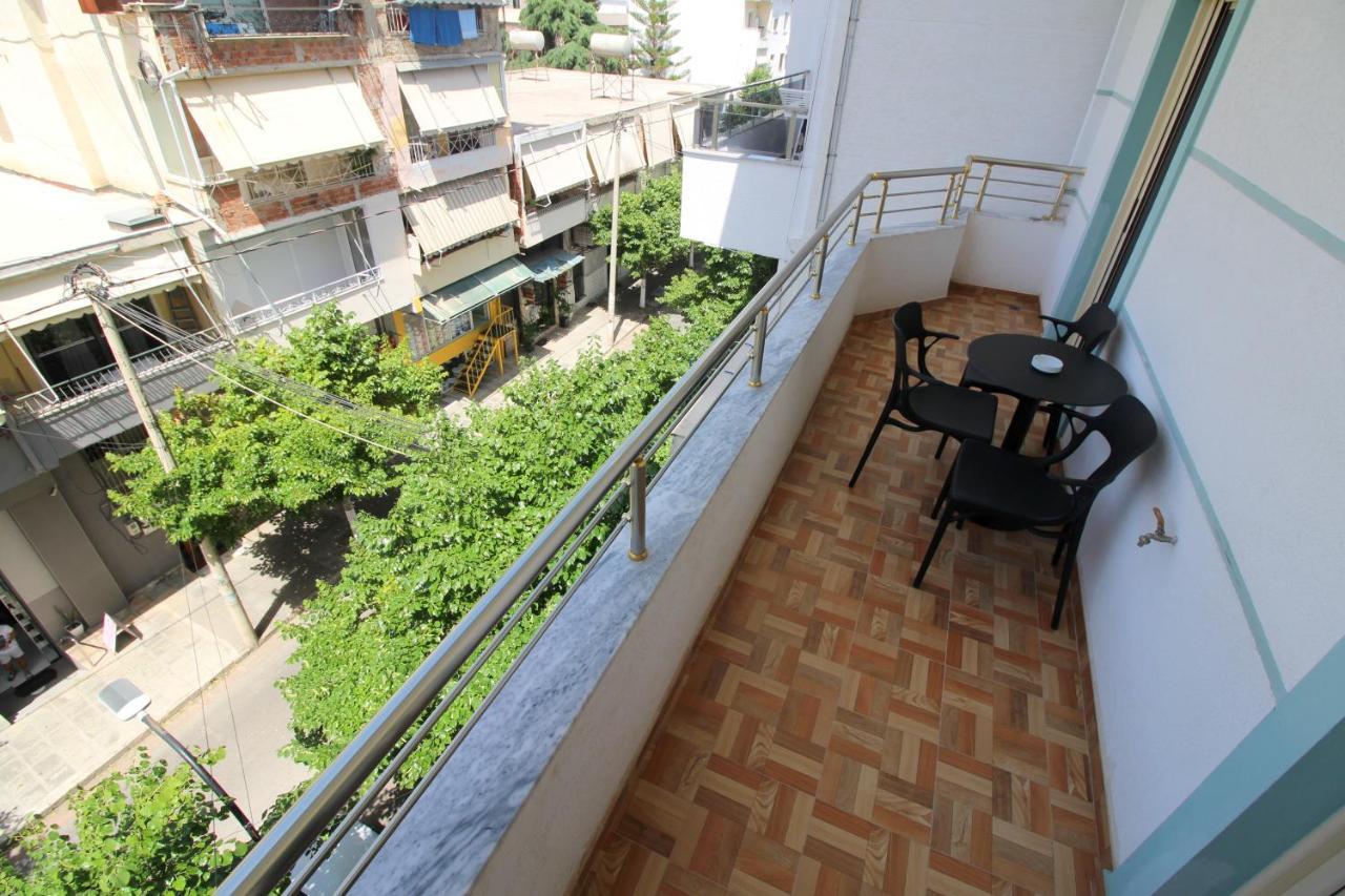 Doka Center Apartments Саранде Екстериор снимка