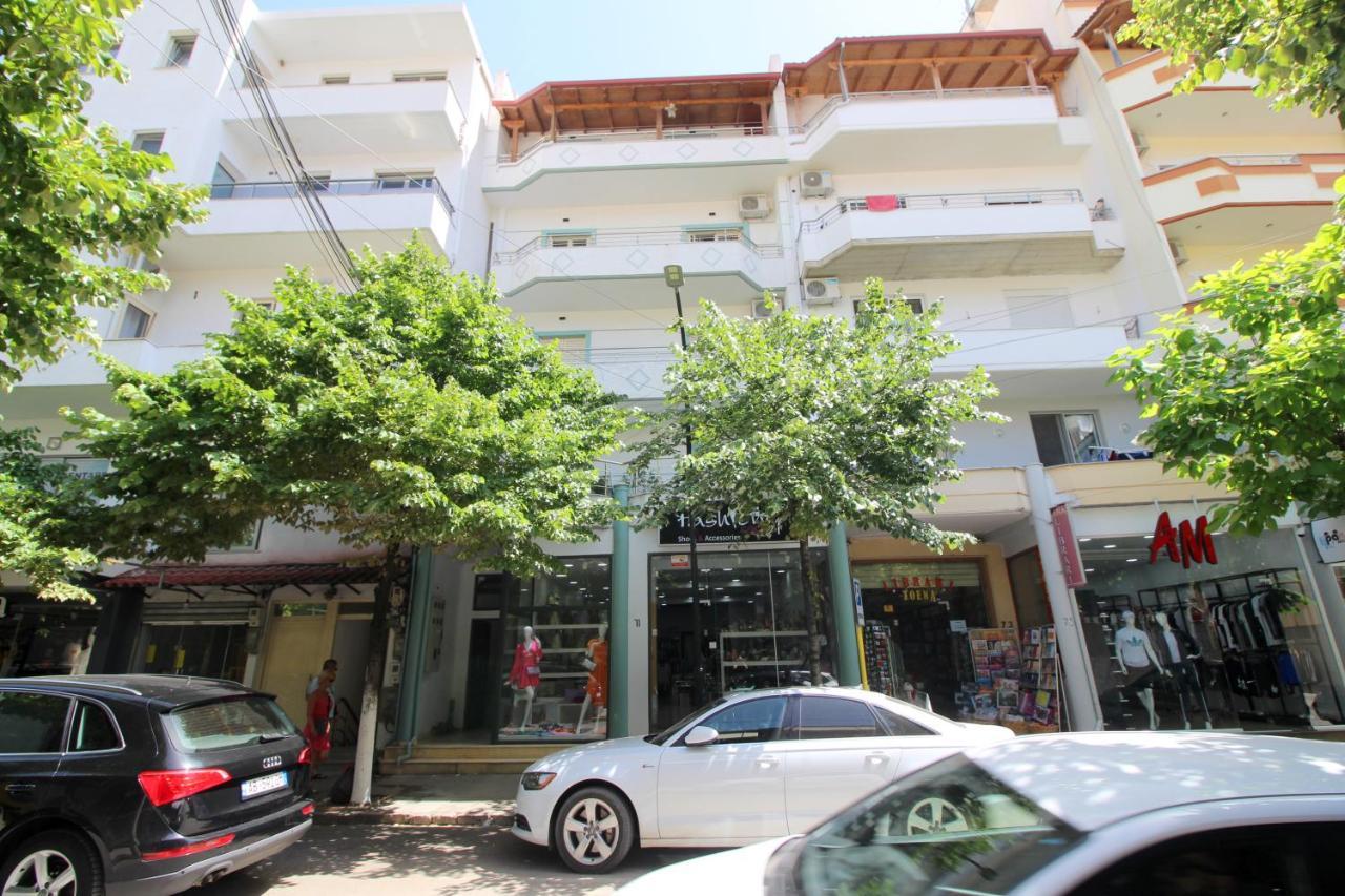 Doka Center Apartments Саранде Екстериор снимка