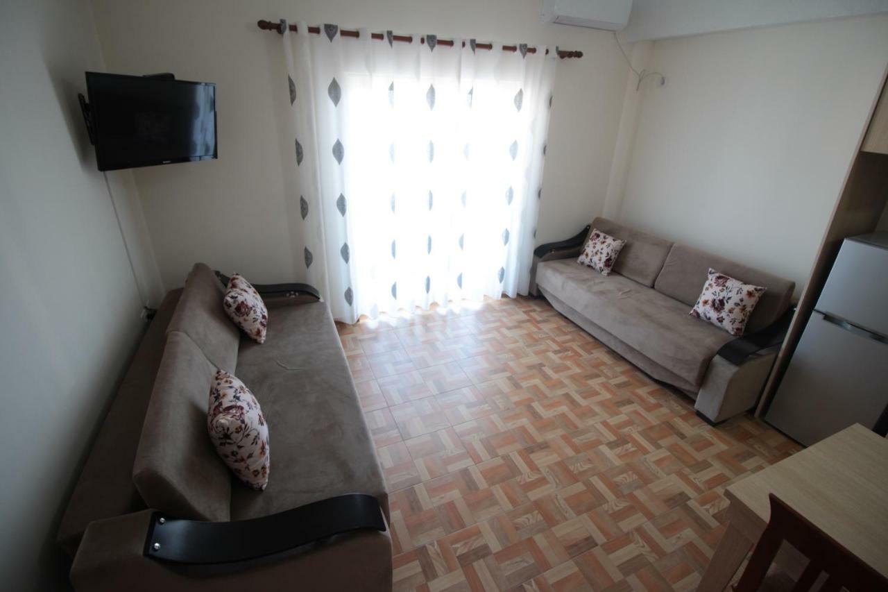 Doka Center Apartments Саранде Екстериор снимка